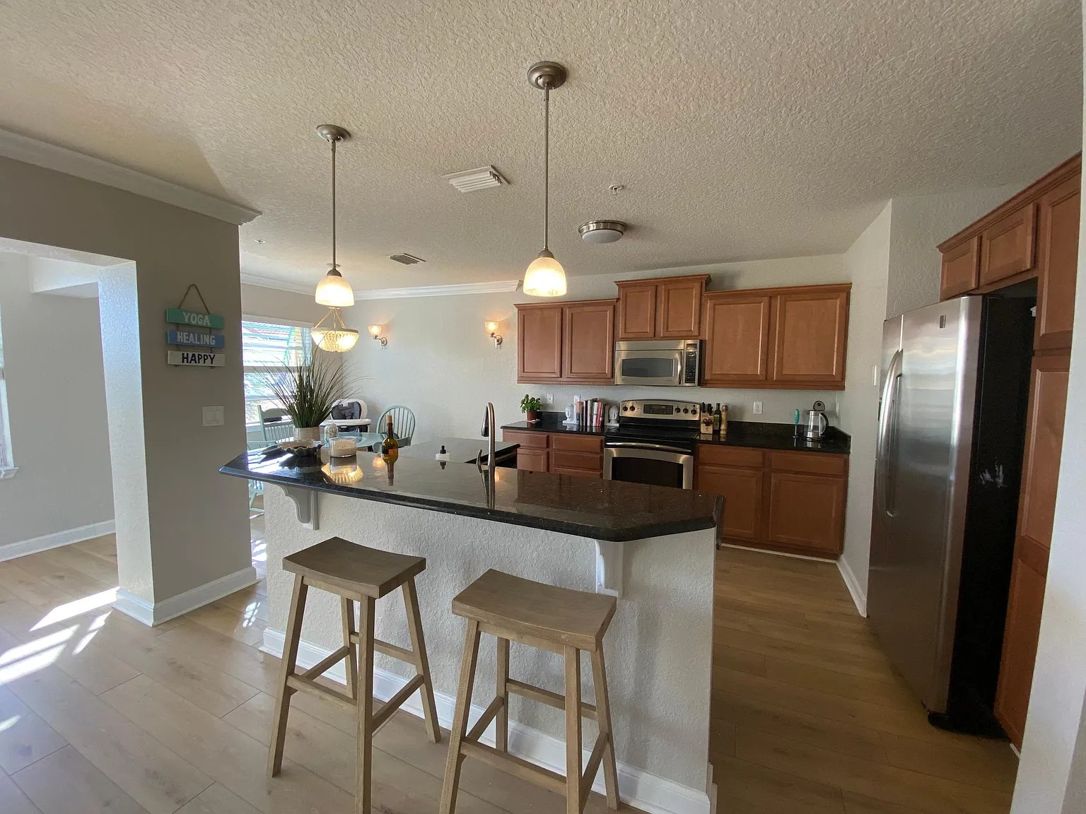 200 Laguna Villas Blvd — Photo 2