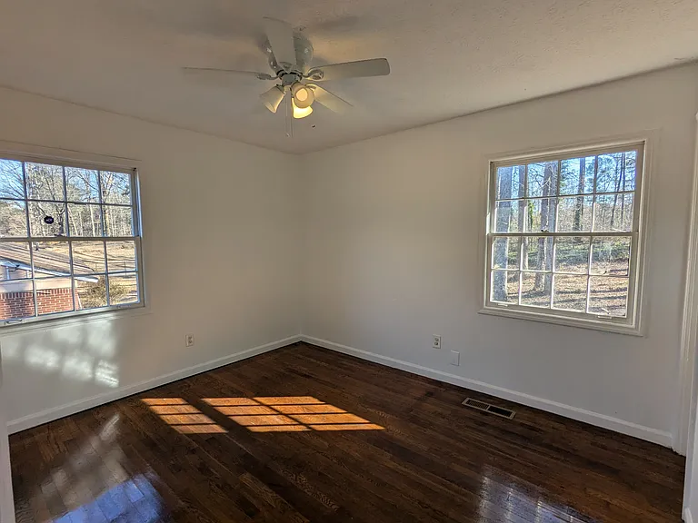 4446 Falcon Ct — Photo 17