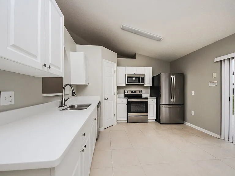 64 Bolton Ct — Photo 7
