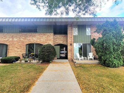 4050 West Rivers Edge CIRCLE #20, Milwaukee, WI, 53209