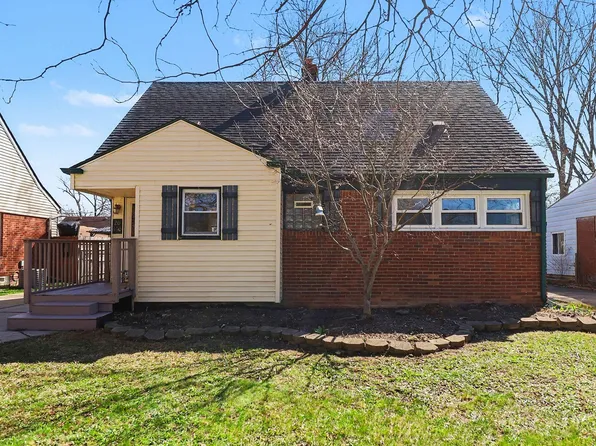 20450 Lancaster St, Harper Woods, MI 48225