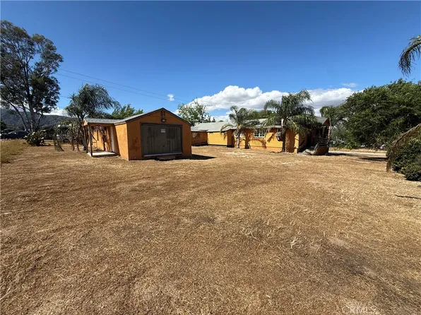 32989 Macy St, Lake Elsinore, CA 92530