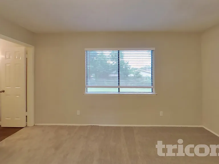 1610 Pilot Way — Photo 5
