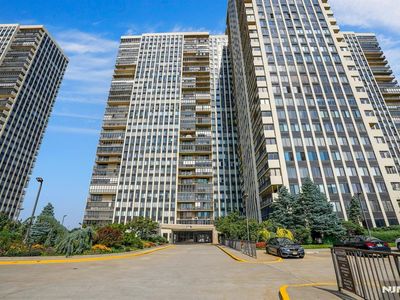 200 Winston Dr #C209, Cliffside Park, NJ, 07010