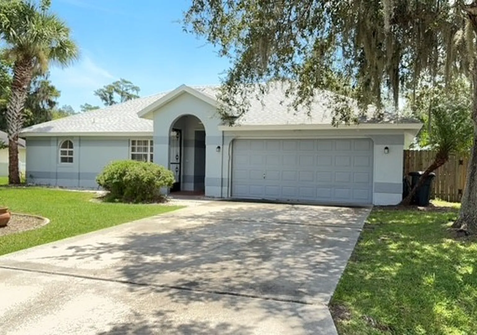 The Woodlands Of Palm Coast- Furnished- 4 Bedroom 2 Bath- Long Term — Photo 1