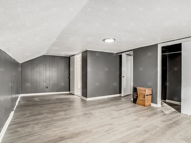 4309 College Ave — Photo 19