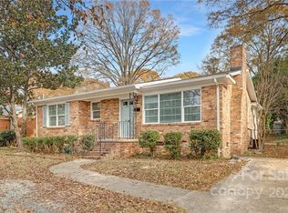 2121 Bromwich Rd, Charlotte, NC 28208