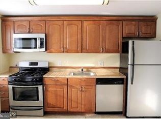 1951 Dutch Village Dr UNIT I-255, Landover, MD 20785