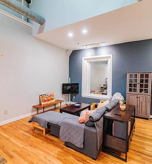 209 N 19th St #31 — Photo 17