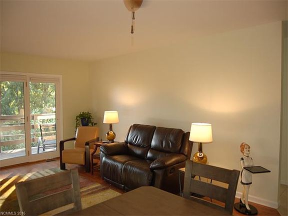 5th image of 305 Piney Mountain Dr APT G1
