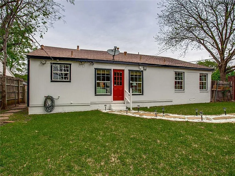 5018 Wenonah Dr — Photo 12