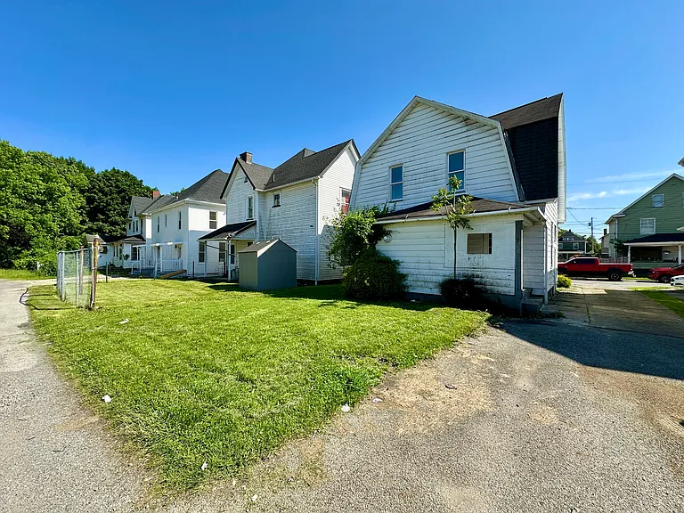 413 Bartram Ave — Photo 24