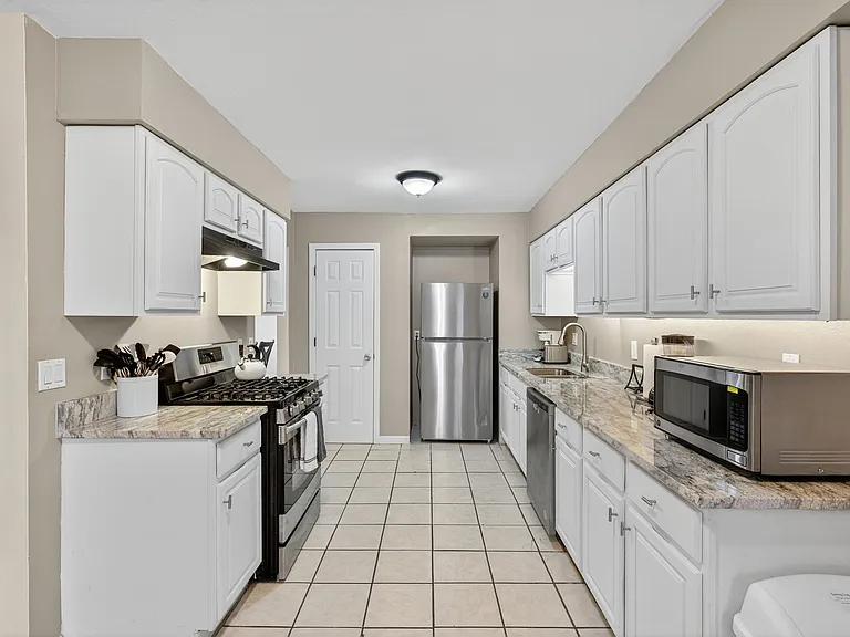 11502 Cedar Walk Dr — Photo 7