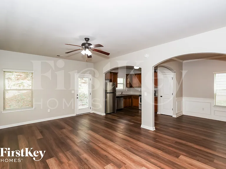 5458 Union Hill Ct — Photo 2