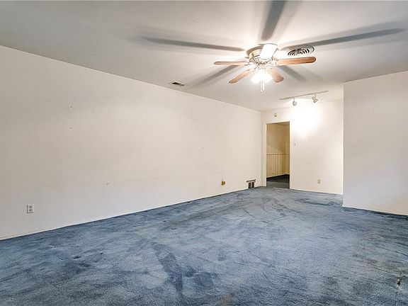 5th image of 6125 Costen Ln