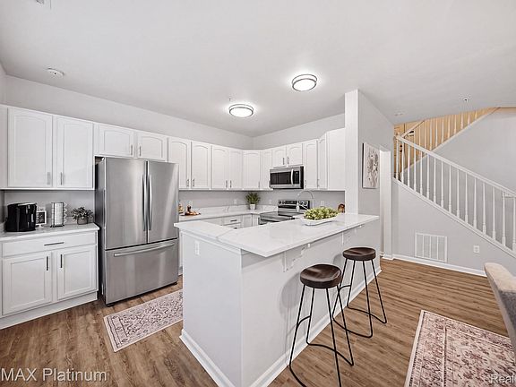 2nd image of 3103 Asher Rd