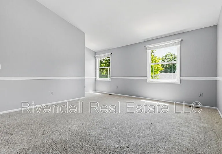 8007 S Datura St — Photo 13
