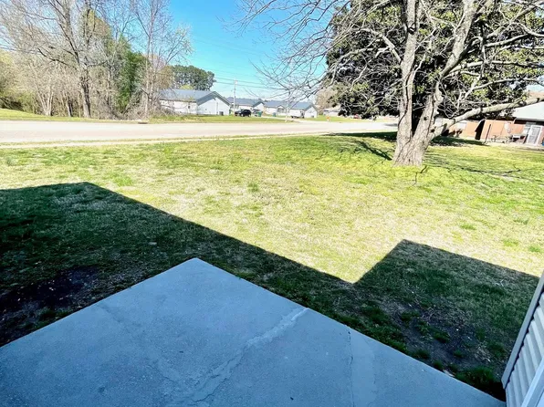 8 Rossfield Cove Left Side, 8 Rossfield Cv #R/s-a, Jackson, TN 38305