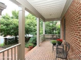 7810 Hidden Meadow Ter, Potomac, MD 20854