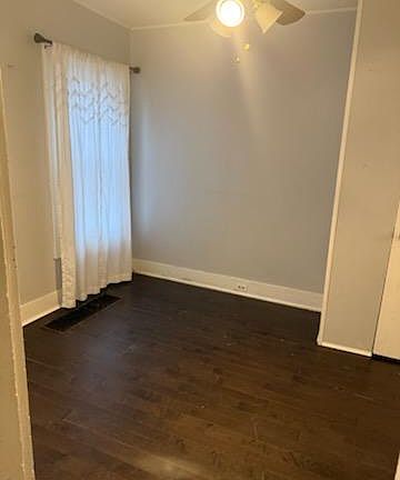 5th image of 10 Hanover St #B