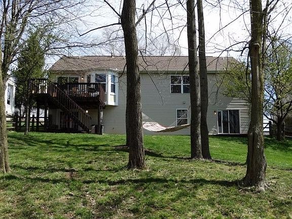 3rd image of 7432 Cumberland Cir