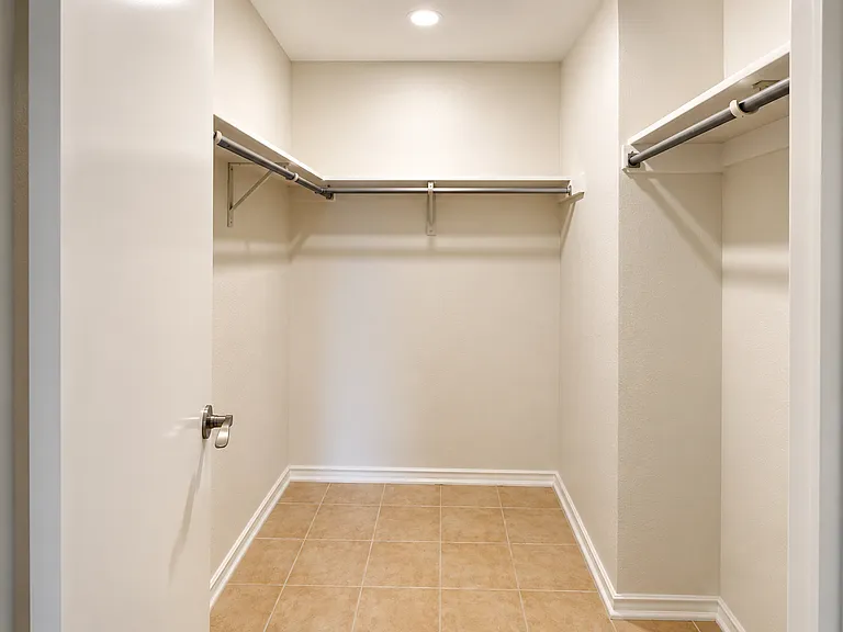 13818 George Rd — Photo 14