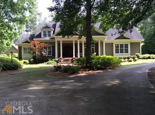 1181 Magnolia Lake Cir, Lanett, AL 36863