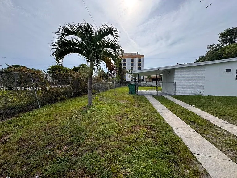 18331 NW 2nd Ct — Photo 25