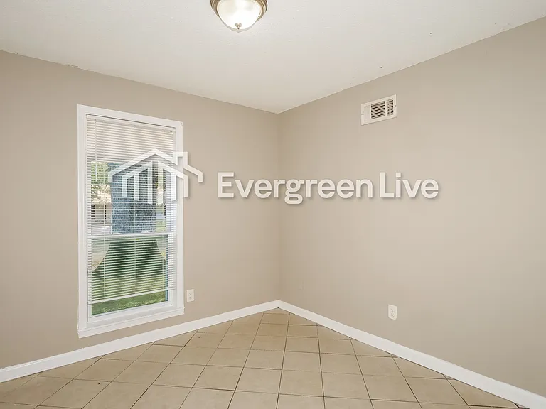 3460 Meier Dr — Photo 11