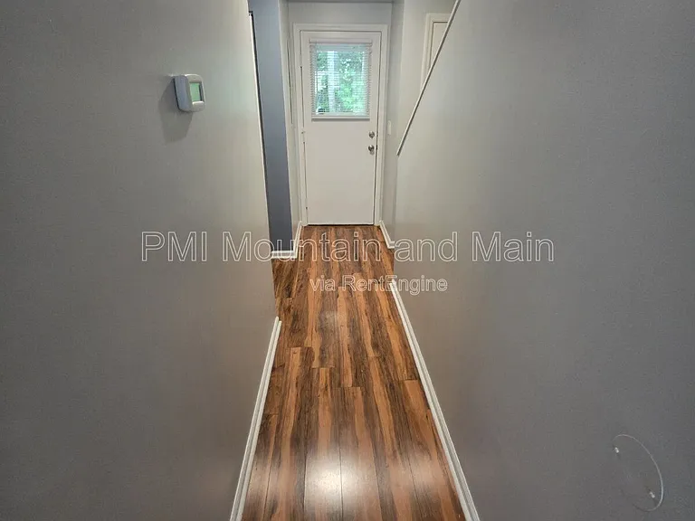 1 Rocking Porch Rd — Photo 16
