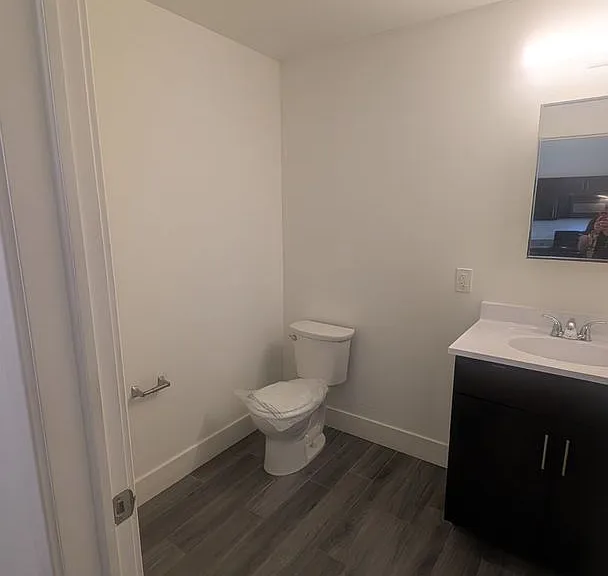 435 Tyler St — Photo 13