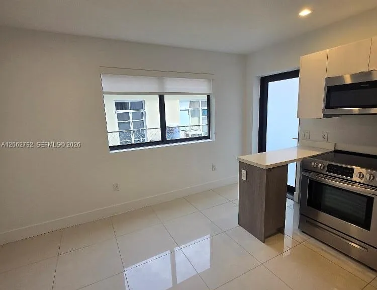 1971 Bay Dr #110 — Photo 4