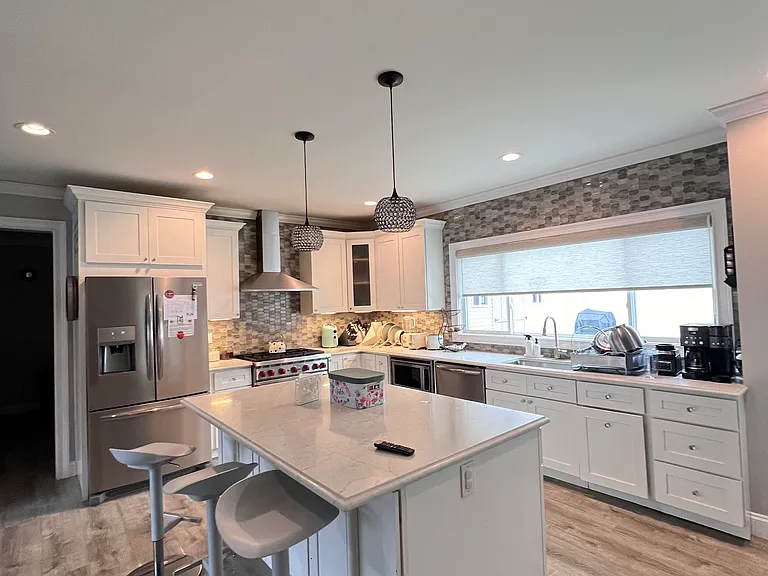 2806 Palisade Ave #2 — Photo 1