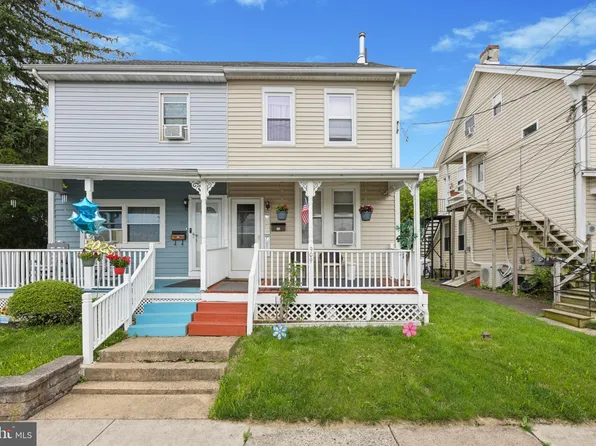 909 Walnut St, Lansdale, PA 19446