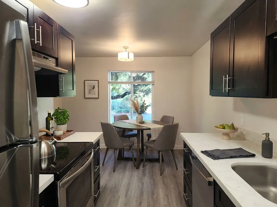 12340 Apartments