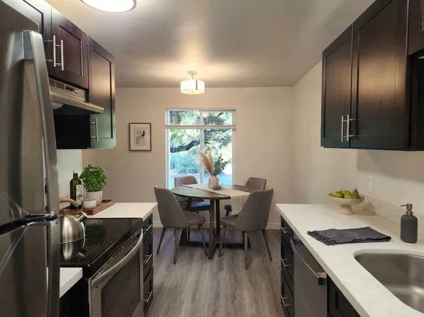 12340 Apartments, 12340 33rd Ave NE #2, Seattle, WA 98125