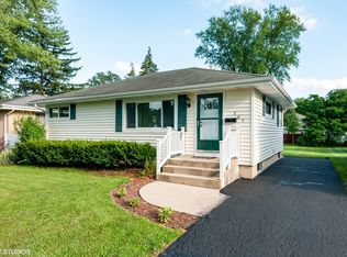 203 W Berkshire Ave, Lombard, IL 60148