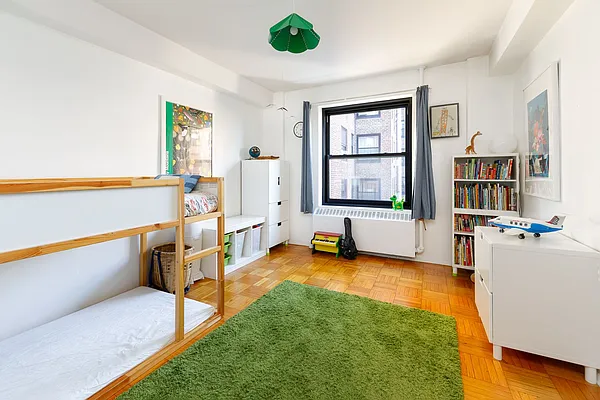 Sold by Compass | media 7