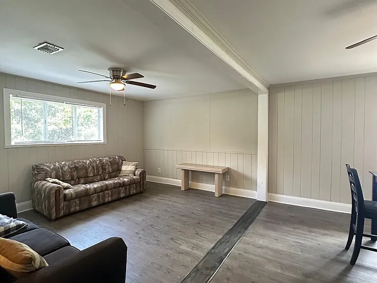 2114 Schumacher Ave #1 — Photo 13
