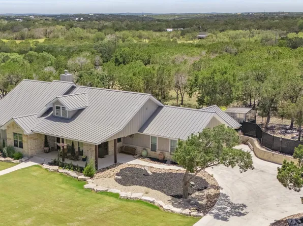 522 S San Juan, Kerrville, TX 78028