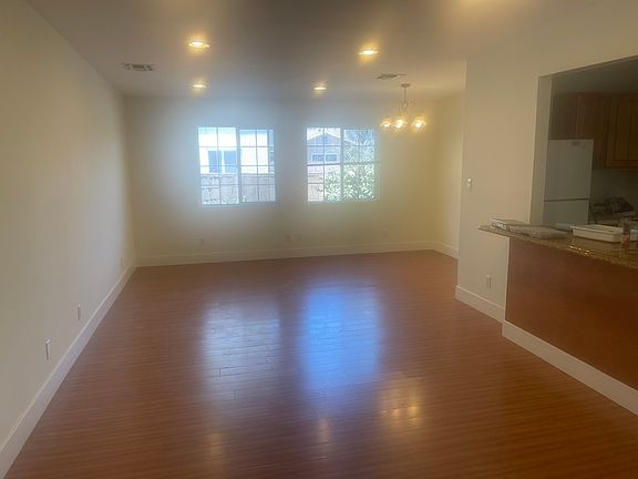 3rd image of 5736 N Willow Crest Ave