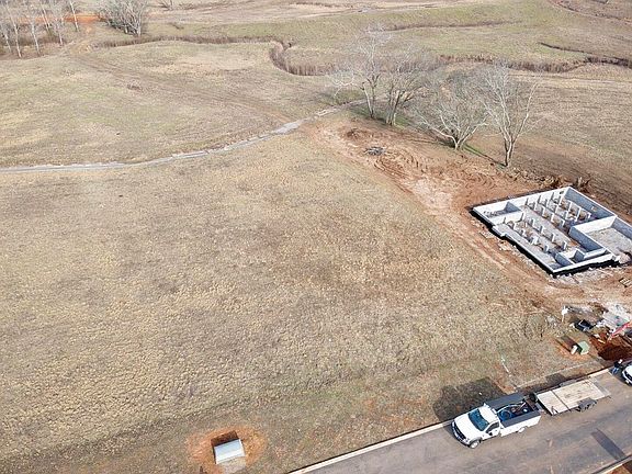 4th image of LOT-19R Clubhouse Dr