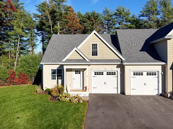 26 Santana Way #26, Carver, MA 02330