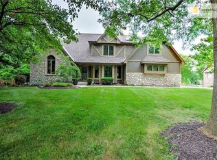 16245 High Dr, Stilwell, KS 66085