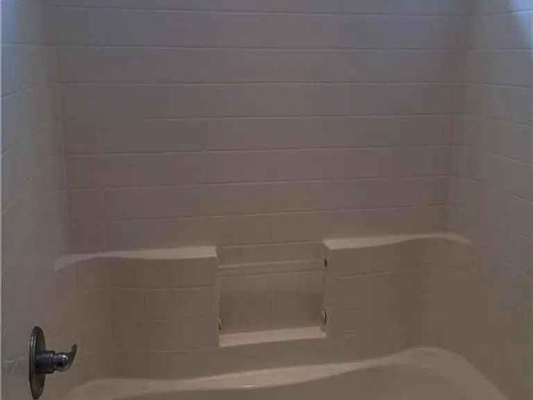 604 Teton Cir — Photo 25