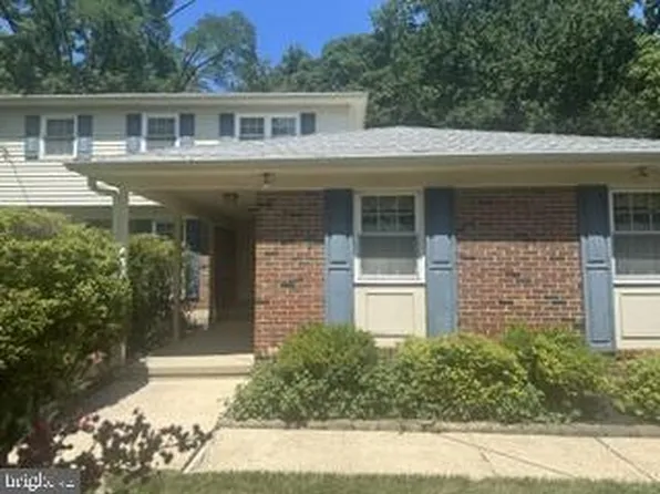 2717 Point Breeze Dr, Wilmington, DE 19810