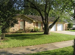 13435 Greenbriar Dr, Sugar Land, TX 77478