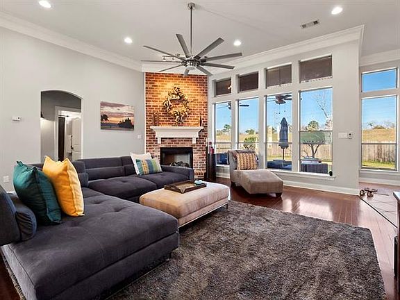 4th image of 117 Cypress Lakes Dr