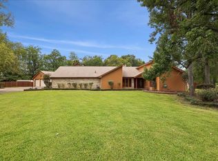 3805 Huntwick Dr, Orange, TX 77632