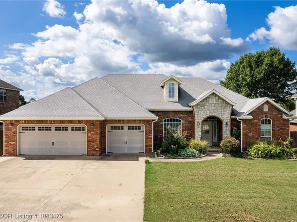 513 Monarch Pass, Sallisaw, OK 74955